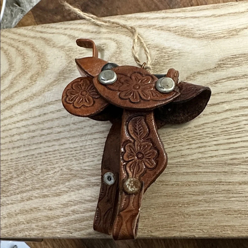Western Brown‎ Tooled Leather Cowboy Hat & Saddle Christmas Ornaments Set Of 2